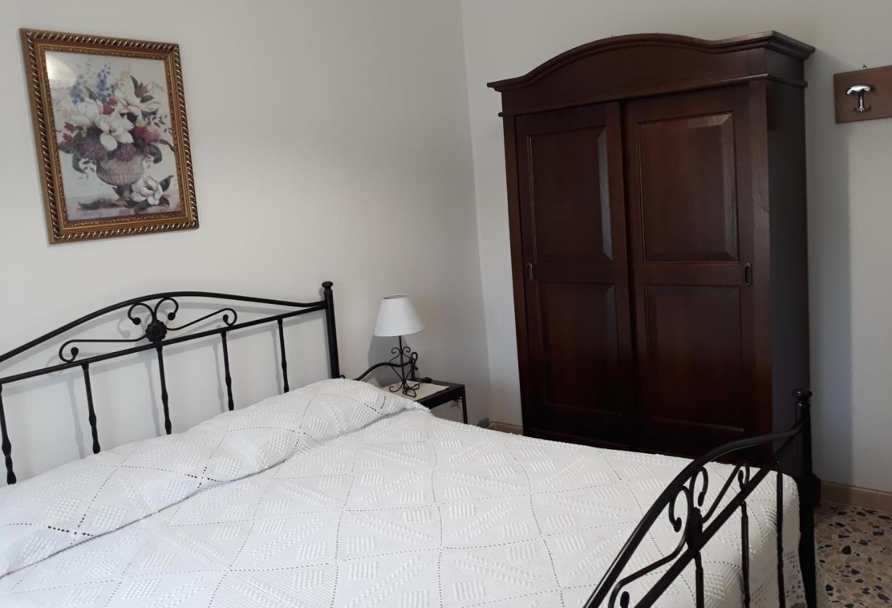 B&B Is Murdegus Тортоли Экстерьер фото