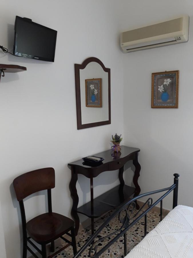 B&B Is Murdegus Тортоли Экстерьер фото