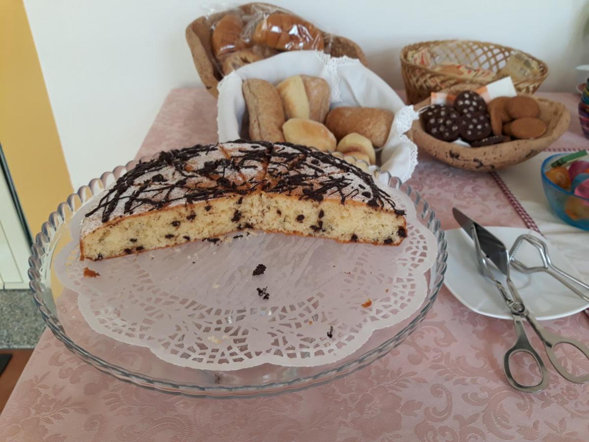 B&B Is Murdegus Тортоли Экстерьер фото